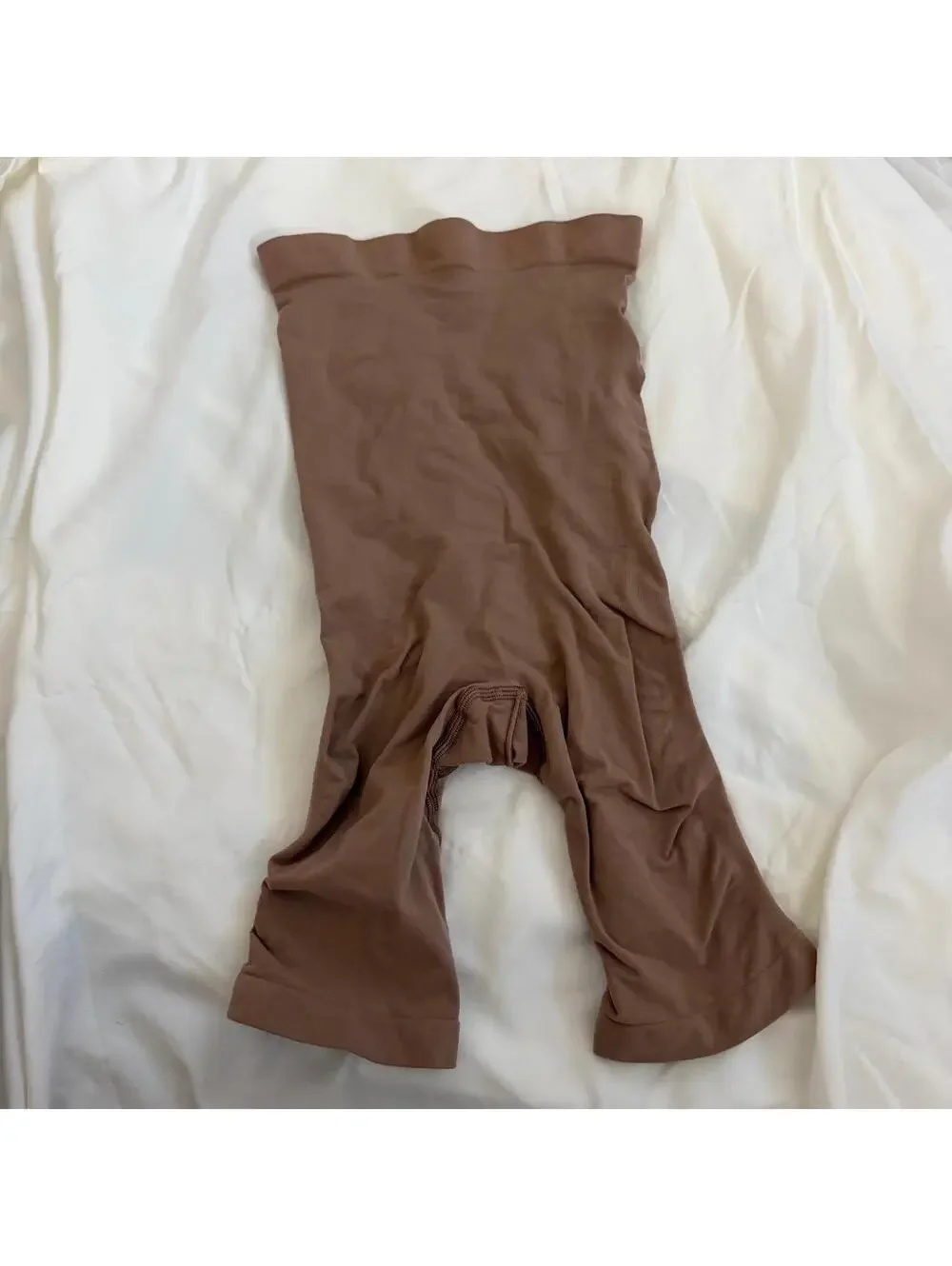 Skims highwaisted shapewear short